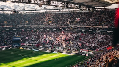 بثمباشرليفربوليلاكورةمتابعةحيةلمبارياتالفريقالأحمر