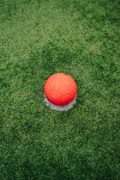 ترتيب هدافي الدوري الإنجليزي 2025 الآنمن يتصدر السباق الذهبي؟